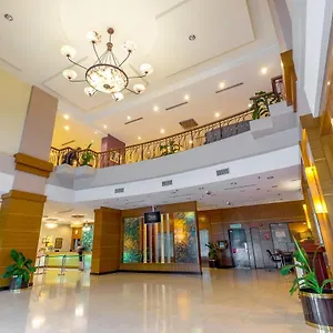 Crystal Crown Hotel