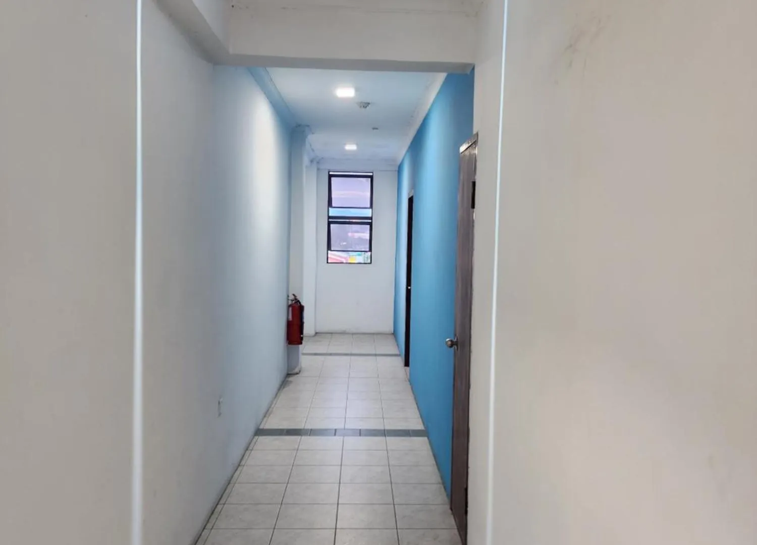 Y Hotel Kota Kinabalu 2*,